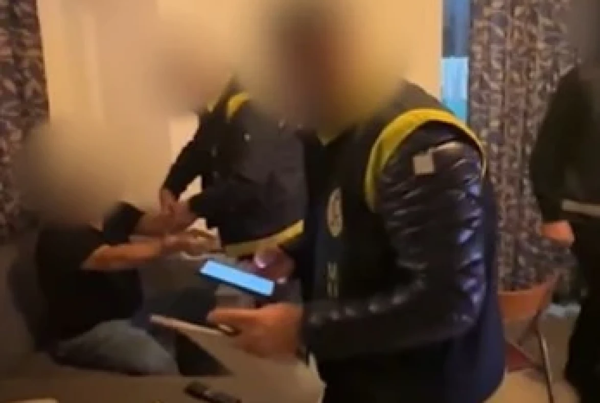 Muğla’da Sosyal Medya Fuhuş Çetesi Çöktü