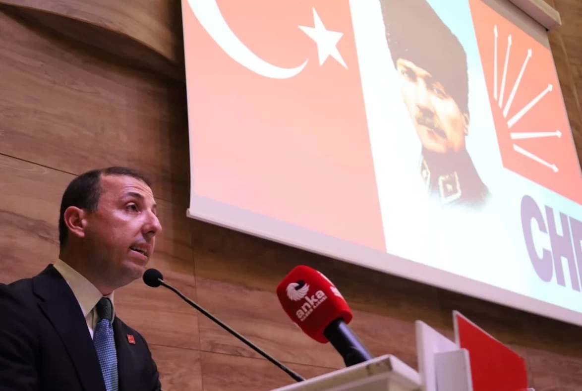 Zekican Balcı’dan Partililere Sesleniş: “CHP’yi Mahkeme Salonlarında Yargılatmayacağız”