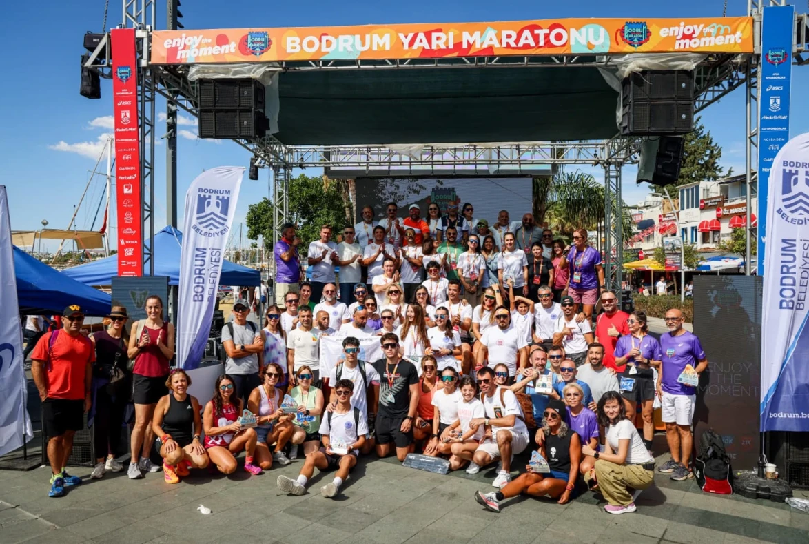 9. Uluslararası Bodrum Yarı Maratonu’nda 2 Bin 500 Sporcu Koştu