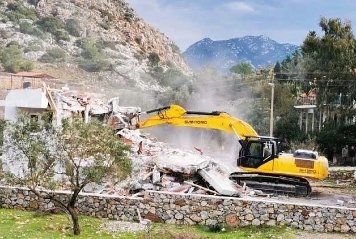 Orhaniye'de Son Anda Umut: Mahkemeden Yıkımlara Dur Kararı