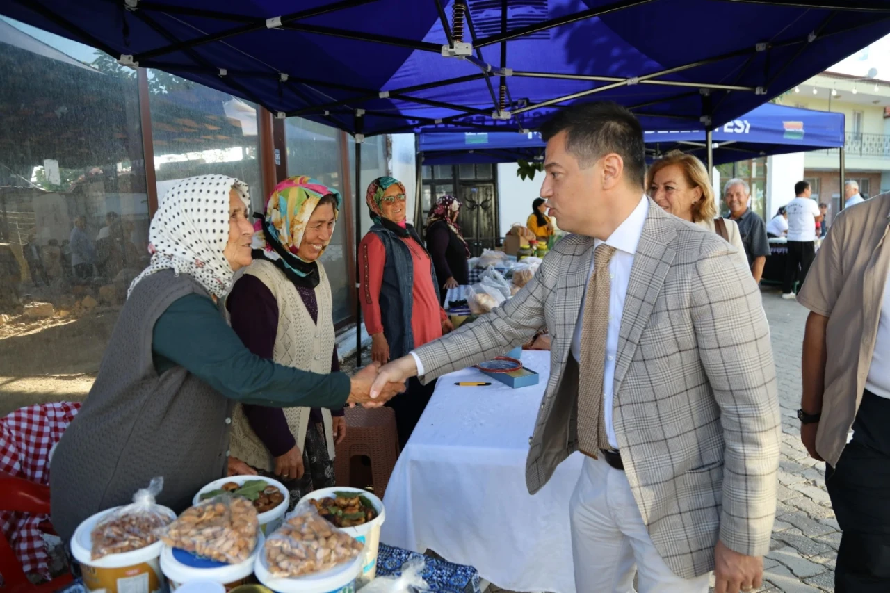 Taşlıca Mahallesi Deniz Ürünleri Festivali’yle Şenlendi