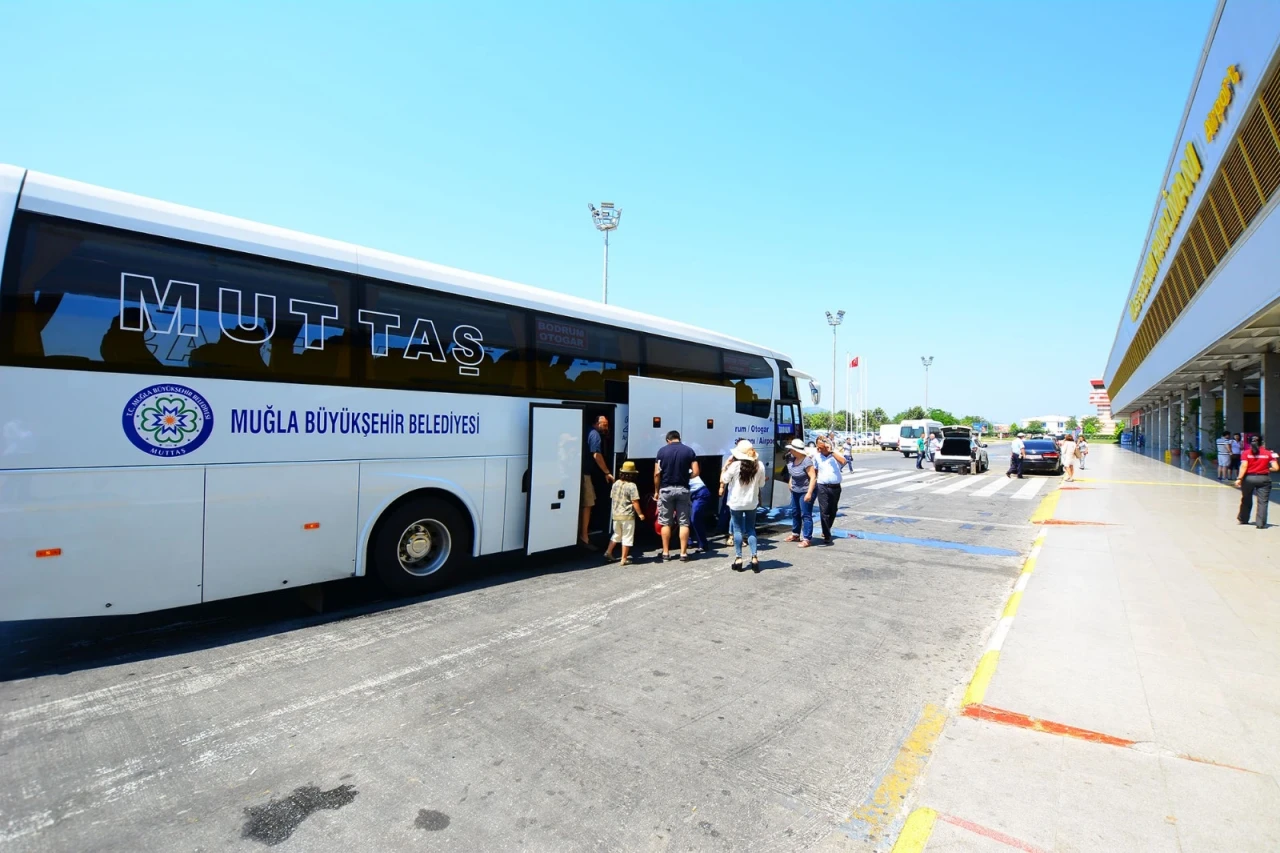 MUTTAŞ’tan Turizme Katkı: Havalimanı Taşımacılığı Büyüyor