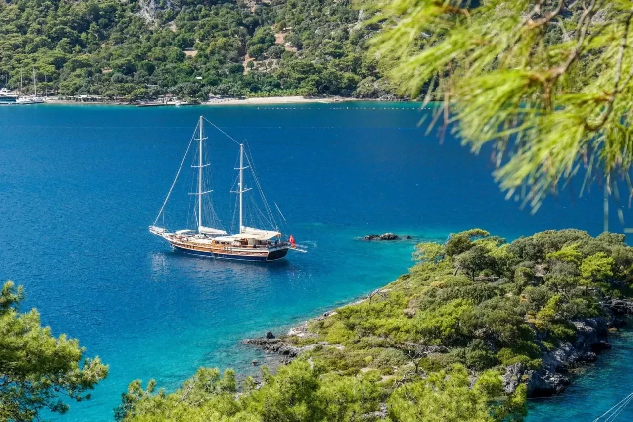Bodrum'da Kışın Gezilecek Yerler: Kale, Tiyatro, Marina, Müze ve Sakin Koylar