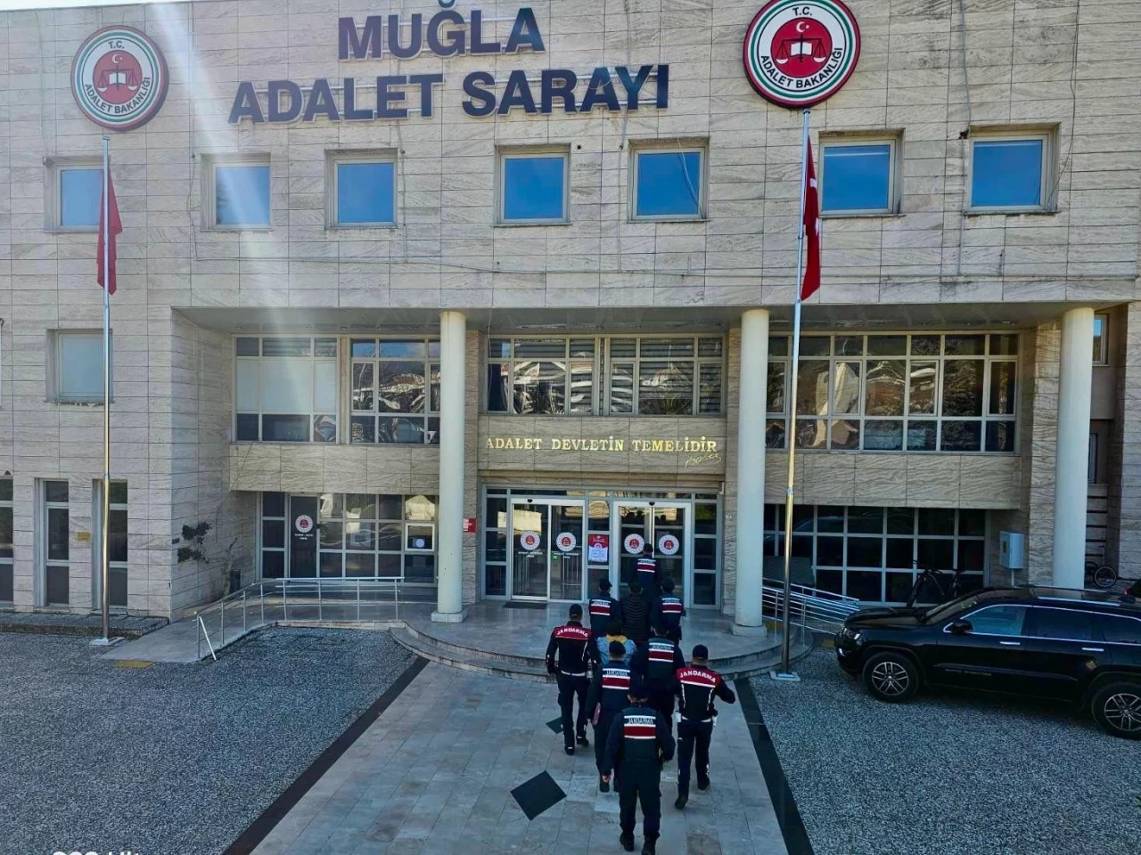 Muğla'da Yılmazlar Suç Örgütü Lideri Yakalandı