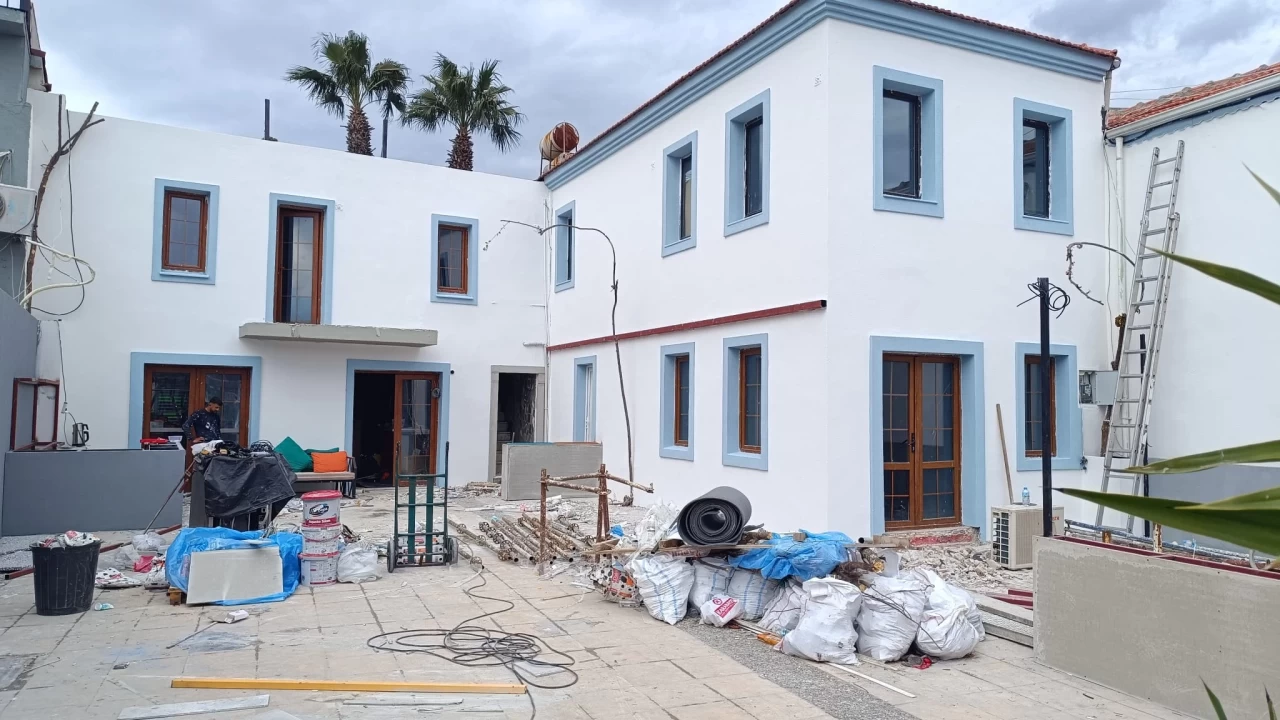 Marmaris'te Turizm İşletmeleri Yenileniyor, Sezon İçin Hazır!
