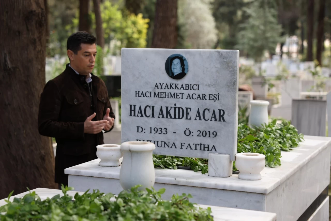 Başkan Ünlü Merhum Başkanların Kabrini Ziyaret Etti