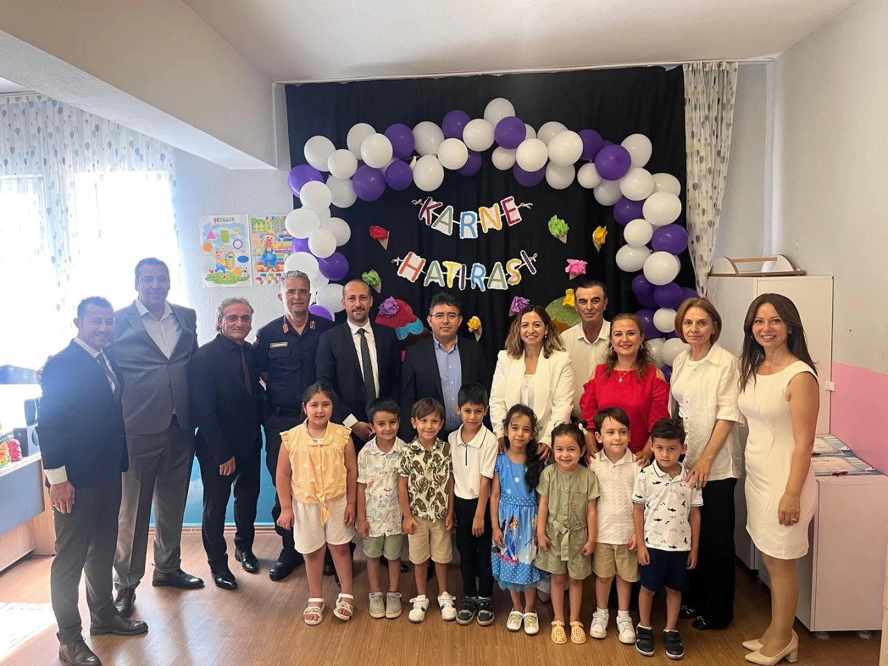Çetibeli’de Karne Heyecanı: Kaymakam Kaya Öğrencilerle Buluştu