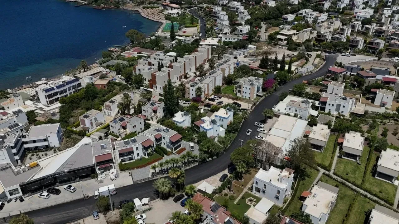 Küçükbük Mahallesi Bayrama Hazır: Asfalt ve Tadilat Çalışmaları Tamamlandı