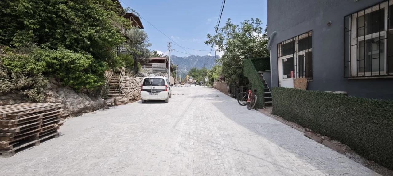 Orhaniye’ye 13,8 Milyon TL’lik Dev Yatırım: Yol ve Altyapı Çalışmaları Başladı