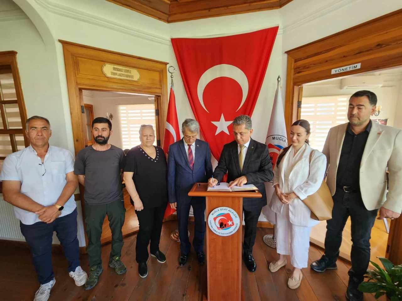 Haluk Laçin’den Şehit Ailelerine Vefa Ziyareti