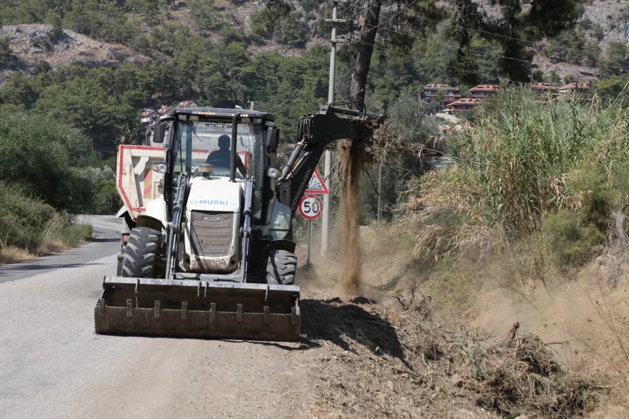 Göcek'te 2 Bin 100 Metrelik Dere Temizliği Sonuç Verdi: Taşkın Riski Azaldı