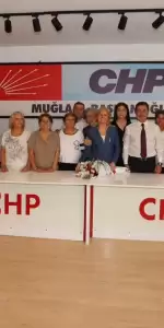 CHP’li Kadınlardan Kadem Mete’ye Sert Yanıt: “Evde Bekleyen Değil, Geleceği Kuranız!”