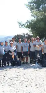 Marmaris'in Seyir Tepesi'nde Çöp Alarmı: Manzaraya Gölge Düştü
