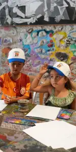 Yangından Etkilenen Çocuklar İçin Resim, Kil ve Farkındalık Atölyeleri