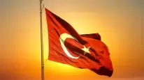 Ahmet Aras’tan 15 Temmuz Mesajı: “Din İstismarcısı Hainlerin Karşısında Direnenleri Saygıyla Anıyorum”