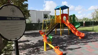 Büyükşehir, 13 İlçede Oyun Alanı ve Peyzaj Donatısını Güçlendiriyor