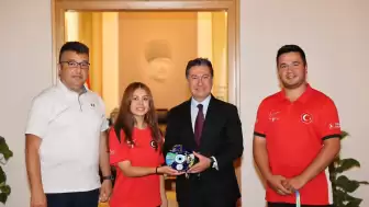 Hazal Burun ve Emircan Haney’den Uluslararası Madalya Yağmuru