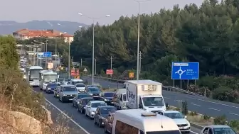 Muğla'da Kurban Bayramı Dönüşü Uzun Araç Kuyrukları Oluştu