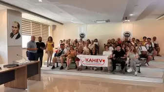 Zeytinyağına Bilimsel Dokunuş: Doktorlar Tadım Eğitiminde