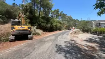 Marmaris’te Yangına 1000 Kilometrelik ‘Yeşil Koridor’ Kalkanı