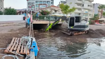 MUSKİ Marmaris’te Dere Temizliklerini Sürdürüyor