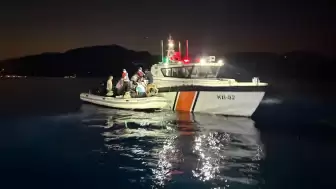 Denizde Umuda Yolculuk Son Buldu: 18 Göçmen, 15 Çocuk ve 1 Organizatör Yakalandı
