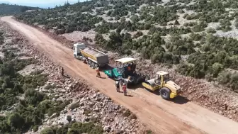 Muğla Büyükşehir, Menteşe’de 5 Mahallenin Yolunu Yeniliyor