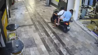Marmaris Çarşı’da Plaka Oyunu: Kameralardan Kaçış Etik Krize Dönüştü
