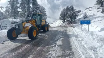 Muğla’da Karla Mücadele Aralıksız Sürüyor