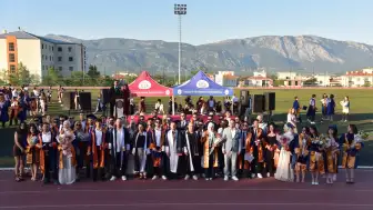 Genç Mühendisler Diplomalarını Aldı