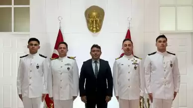 TCG Sancaktar Marmaris’te, Komuta Heyeti Kaymakam Kaya ile Görüştü