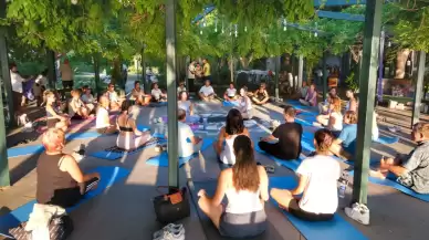 Turgutreis’te Açık Hava Yoga Günleri: Bodrum’la Nefes Almaya Devam!