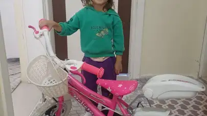 3,5 Yaşındaki Beren, Zorlu Kalp Ameliyatıyla Sağlığına Kavuştu