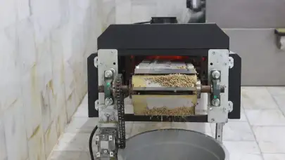 Muğla Büyükşehir’den can dostlar için örnek adım: 12 milyon TL değerinde 42 ton mama üretti