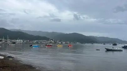 Marmaris Gri Bulutlar Altında