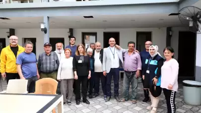Bodrum Belediyesi Yatağa Bağımlı Vatandaşları Ziyaret Ederek Ramazan Bayramını Kutladı