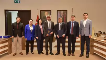 Muğla Sıtkı Koçman Üniversitesi ile Özbekistan Ulusal Üniversitesi Arasında İş Birliği Protokolü İmzalandı