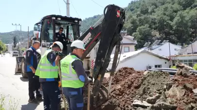 Muğla'da Altyapı Eksiklikleri Gideriliyor: MUSKİ, Kanalizasyon İyileştirmeleri İçin Çalışmalarını Sürdürüyor
