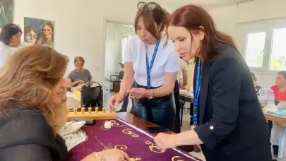 El Emeği, Gelire Dönüşüyor: Kadınlar Sanatla Güçleniyor