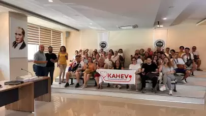 Zeytinyağına Bilimsel Dokunuş: Doktorlar Tadım Eğitiminde