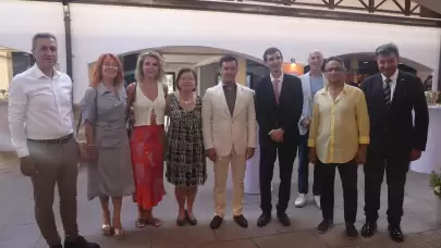 Marmaris’te İtalya Rüzgarı: “Peccioli” Sergisi Sanatseverlerle Buluştu