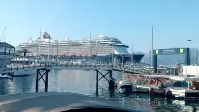 Marmaris Limanı’nda Alman Rüzgârı: Mein Schiff 5 ile 2.620 Turist!