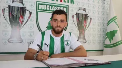 Mahsun Çapkan İmzayı Attı, Muğlaspor’un İlk Dış Transferi Gerçekleşti