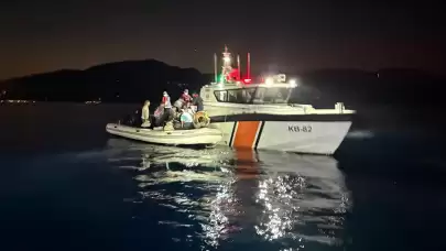 Denizde Umuda Yolculuk Son Buldu: 18 Göçmen, 15 Çocuk ve 1 Organizatör Yakalandı