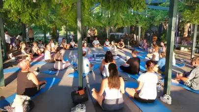 Turgutreis’te Açık Hava Yoga Günleri: Bodrum’la Nefes Almaya Devam!