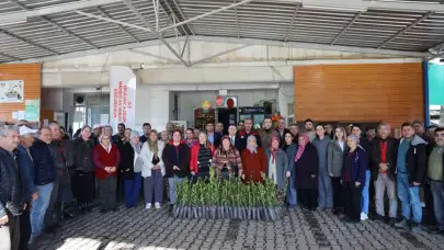 Ula’da Defne Bereketi: 31 Bin Fidan Üreticiyle Buluştu