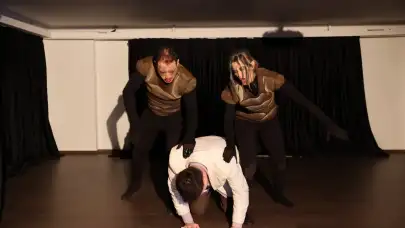 Marmaris’te Bugüne Kadar Hiç Olmadı: Belediye Tiyatrosu Sahneye Çıkıyor