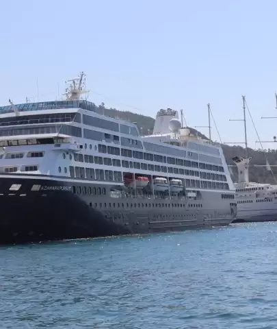 2 Dev Gemi, 930 Yolcu Marmaris’te