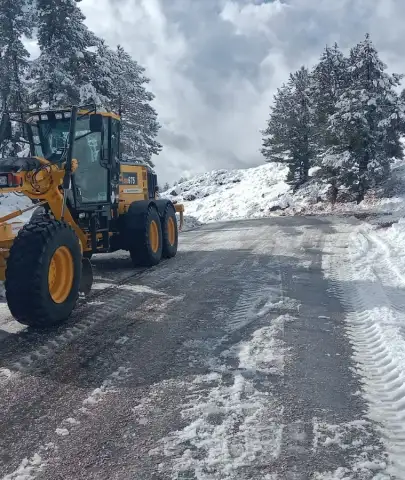 Muğla’da Karla Mücadele Aralıksız Sürüyor