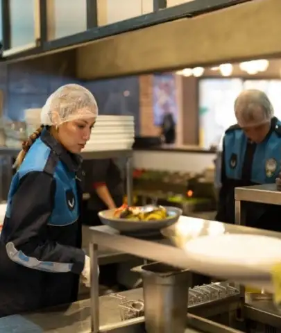 Vatandaş Fark Etmedi, Zabıta Yakaladı! AVM Rafları Mercek Altında